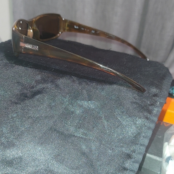 Women's Ray-Ban sunglasses - Picture 10 of 11